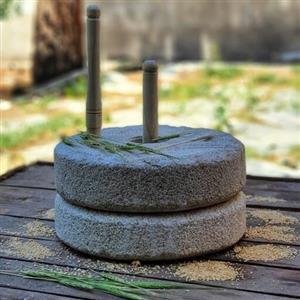 آسیاب دستی سنتی سنگ خارا