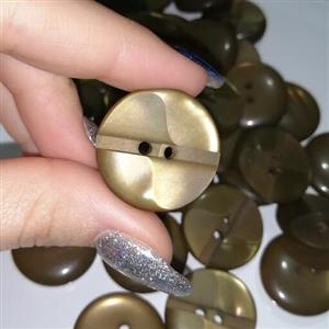 دکمه لباس طلایی رگه  در سه  سایز دایره،بسته  تکی
