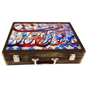 جعبه هدیه چوبی مدل چمدان طرح خطاطی کد WSL595