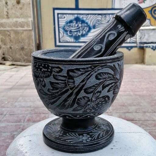 قیمت و خرید هاون پایه دار سنگی بزرگ قلم کاری شده سوغات اصیل مشهد مقدس