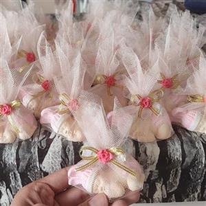 گیفت نوزاد  خوابیده
