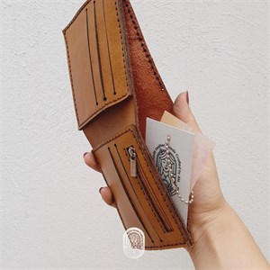 کیف پول جیبی مردانه چرم طبیعی دست دوز آلا مدل آراد