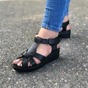 کفش تابستانی مدل خرچنگی