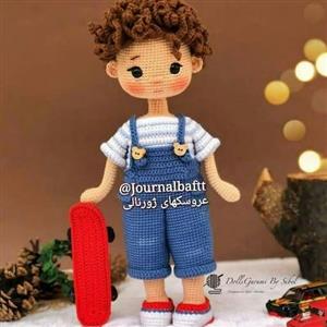 عروسک بافت پسر اسکیت سوار