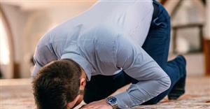 تحقیق آثار روحی و جسمی نماز