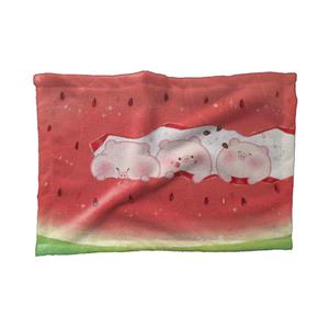 حوله کودک مدل خوک های شکمو و هندوانه کد TW41 سایز 30x40 سانتی متر