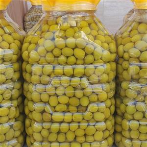 زیتون کنسروی باهسته( پت 6کیلو )تضمین  و ضمانت کیفیت زیتون کنسروی زیتون شور درجه یک زیتون طارم زیتون لوکس