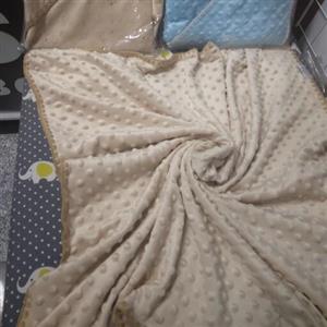 پتو مخمل کلاهدار  نوزادی
