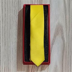 کراوات ترک مردانه باریک زرد ساده جعبه کادو