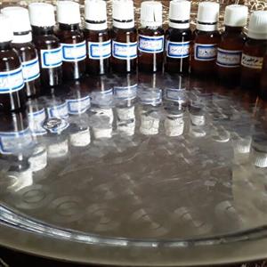 روغن گل سرخ کاملا طبیعی و  دستساز ارگانیک بدون مواد شیمیایی و نگهدارنده آرایشی بانوی خاص