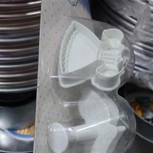 کاتر فشاری کفش کاترکیف کاتر کلاه کاتر لباس عروس