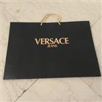 ساک کادویی پاکت کادویی مشکی ورساچه بزرگ طلاییversace  ابعاد 35 در 50  ساک هدیه مقوایی دسته دار کادو ساک دستی