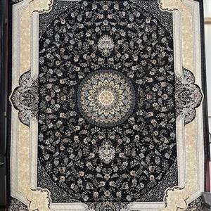 فرش 700 شانه ورژن کد 2 اندازه 6هشت رنگ دوتاپس زیباریس تراکم 2550 نخ هیدست شده بدون پرزدهی و ضد حساسیت وزن 40 کیلو