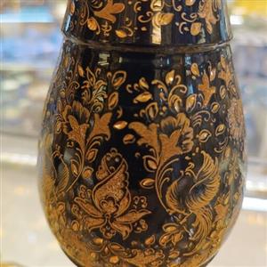 گلدان حکاکی روی مس رنگ ثابت