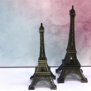 دکوری مینیمال برج ایفل فلزی