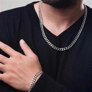 ست گردنبند و دستبند مردانه رنگ ثابت