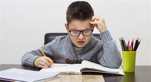 پاورپوینت چگونه محتوا یک کتاب درسی را تحلیل کنیم