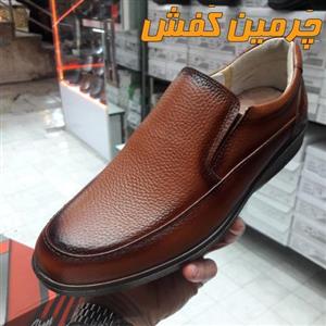 کفش تمام چرم مردانه خوشپا مدل سهند بدون بند کد 18494