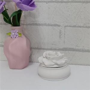 بیس خام جای جواهری در دار و گلدار مناسب جای جواهر و شات شمع های جذاب جنس پودرسنگ هنری