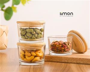 ظرف شیشه ای 190 میلی لیتر در چوبی