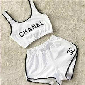 ست نیم تنه و شلوارک ورزشی Chanel - ارسال رایگان کل ایران (سایزهای 38 تا 42) 