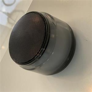 اسپیکر بلوتوث  رقص نور دار با کیفیت صدای عالی