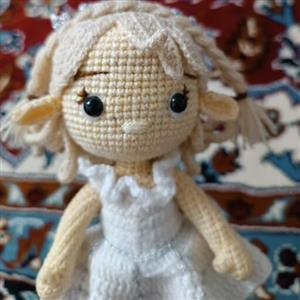 دختر الف دونه برفیelf دختر بالباس عروس  عروسک بافتنی دست بافت
