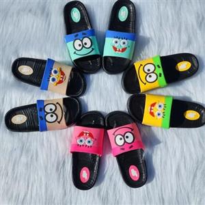 انواع دمپایی های بچگانه sp در چهار رنگ وچهار سایز