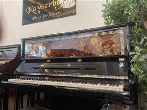 پیانو آکوستیک کایزربرگ Kayserburg KA 130