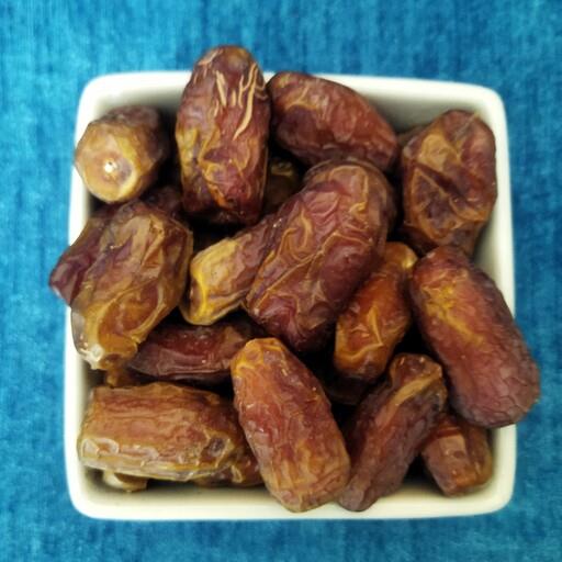 خرما پیارم فله ای