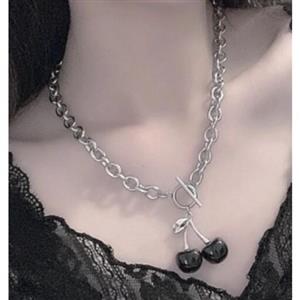 گردنبند طرح گیلاس
