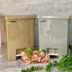 سطل پدالی کوچک مدرن