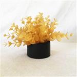 گلدان مصنوعی مدل شمشاد طلایی رنگ گلدان مشکی ارتفاع 10 سانتی متر