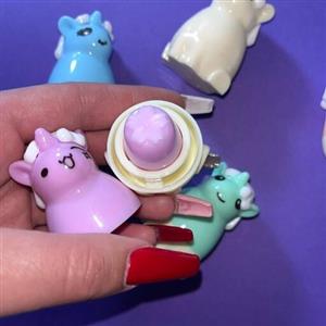 بالم لب تک شاخ  در  شش رایحه جذاب حاوی مواد معدنی