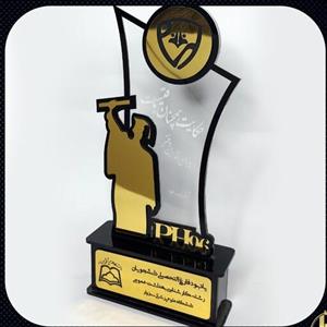 تندیس دانشجو و فارق تحصیلی و دانشگاه صنایع دستی سایروس تندیس یا نماد و یاد بود و هدیه و دکوری و کادویی دانشجو و دانشگاه