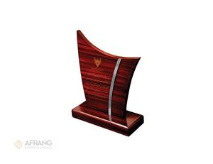 تندیس چوبی 620