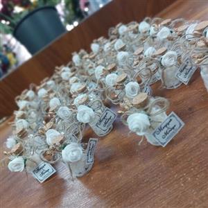 گیفت نقل شیشه ایی مناسب عقد و عروسی