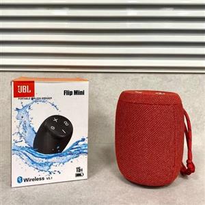اسپیکر بلوتوثی JBL مدل Flip Mini بلوتوث ورژن 5 دارای پورت micro وaux وSDو Usb