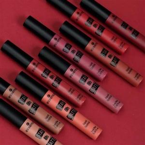 رژ لب مایع مات 8 ساعته اسنس  شماره 03  ESSENCE
