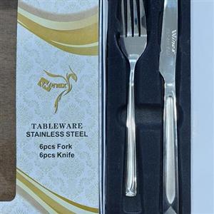 کارد و چنگال های استیل تخت