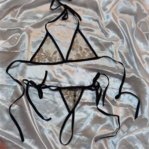 ست شورت و سوتین توری فانتزی ، طلایی رنگ ، شورت لامبادا ،بیکینی زنانه