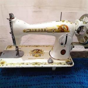 چرخ خیاطی سینجر اصل