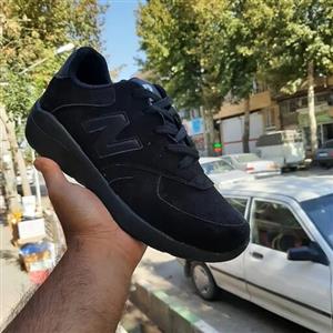 کتونی مردانه نیوبالانس قیمت مناسب، سایز 41 تا 44، بسیار سبک،قیمت دو سال پیش،حراج به علت انبارگردانی