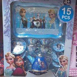 سرویس آشپزخانه 15 پارچه السا و آنا