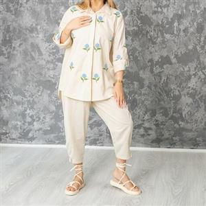 شومیز روشاجنس.لیننسایزبندی.فری.مناسب 36 تا 48طرح روی لباس گلدوزی شده است.قد مدل.169سایز مدل.Lرنگبندی.سفید