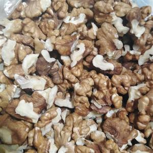 مغز گردو نگینی ده کیلویی  بدون کرم خوردگی و خرابی