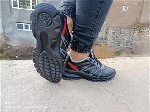 کتانی مردانه سالامون