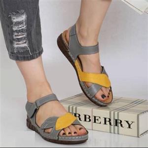 صندل طبی زنانه خاص و راحت مدل پدیده سایز37 تا 40 ارسال رایگان ( کفش زرین گام)