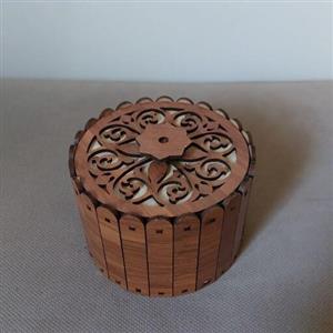 قندان چوبی ام دی اف  در رنگبندی متنوع  مناسب برای شکلات خوری