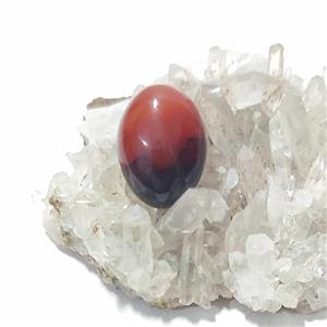 عقیق سرخ و سیاه